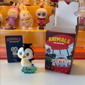 Authentic ANIMALS The Monsters Penguin Action Figure